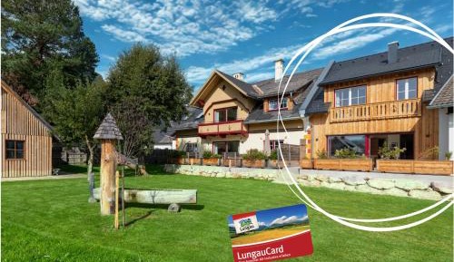 Three-Bedroom Holiday Home 
