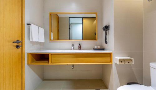 Superior King Room