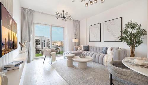One-Bedroom Apartment with Balcony and Sea View
