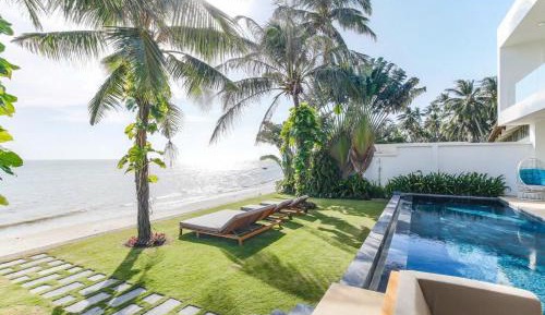 Villa - Beach Front