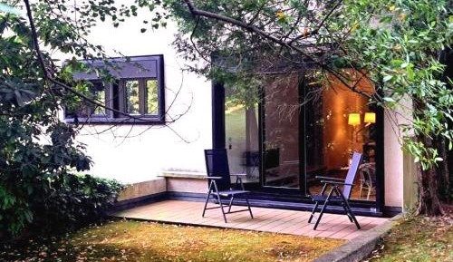 One-Bedroom Premier Apartment