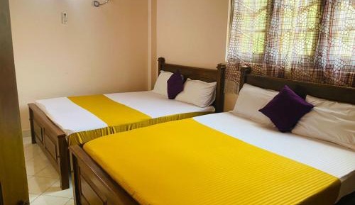 Deluxe Double Room with Extra Bed