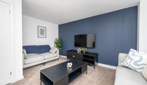 Three-Bedroom Townhouse
