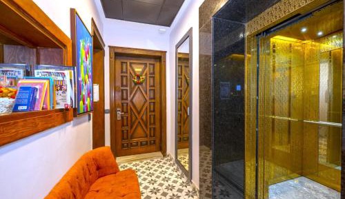 Deluxe Double Room with Shower