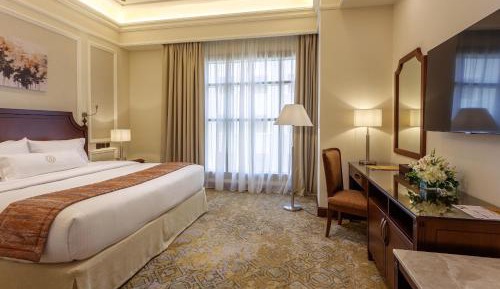 Standard King Room
