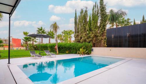 Deluxe Villa