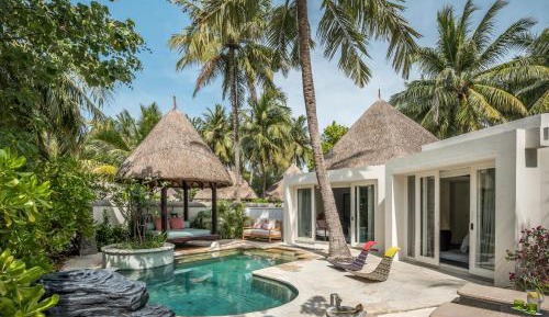 Two Bedroom Beach Pavilion With Pool