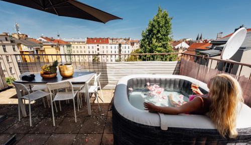 Three-Bedroom Premium Apartment with Balcony
