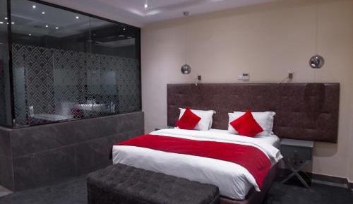 Deluxe Single Room