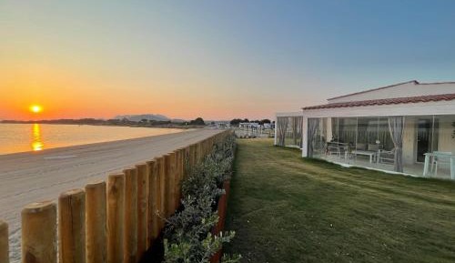 Villa - Beach Front