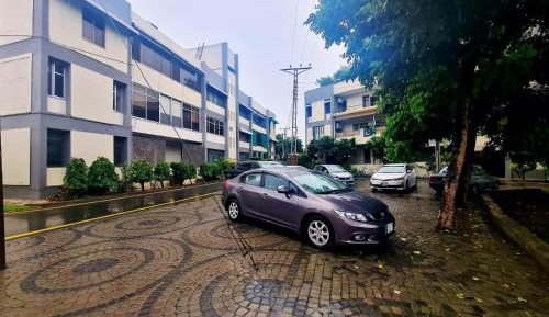 Three-Bedroom Apartment with Park View