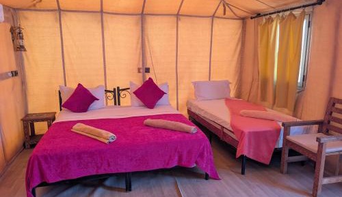 Twin Room with Private Bathroom