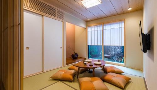 One-Bedroom House - Koyomi