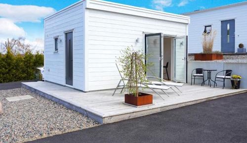 One-Bedroom Holiday Home
