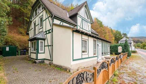 Six-Bedroom Holiday Home