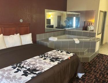 Room #27974314