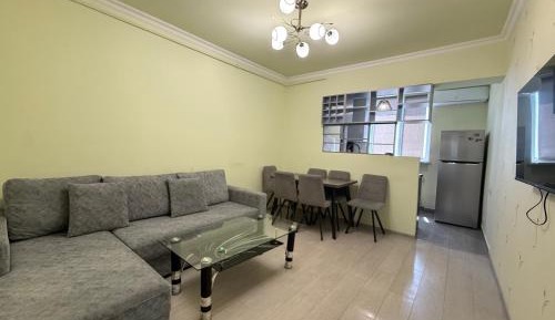 One-Bedroom Deluxe Apartment