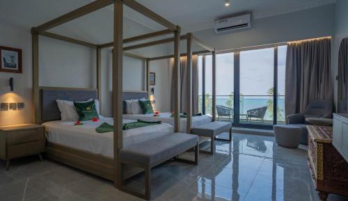 Twin Room with Balcony Pool View & Sea View