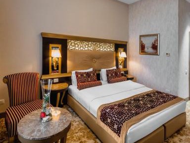 Standard King Room