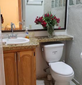 Room #1001581810