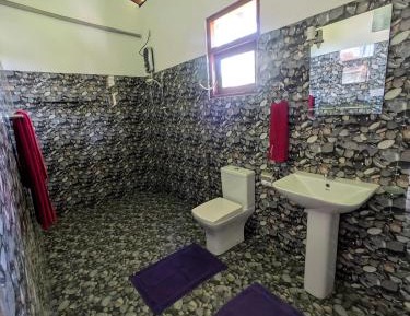 Room #1474743201