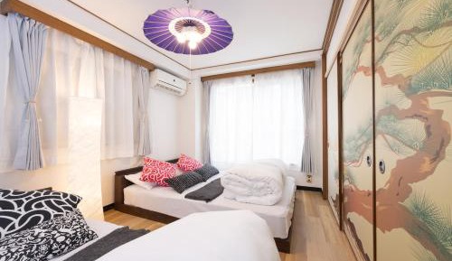 Room #1474959601