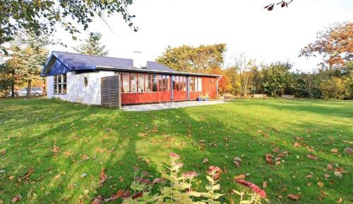 Three-Bedroom Vacation Home 