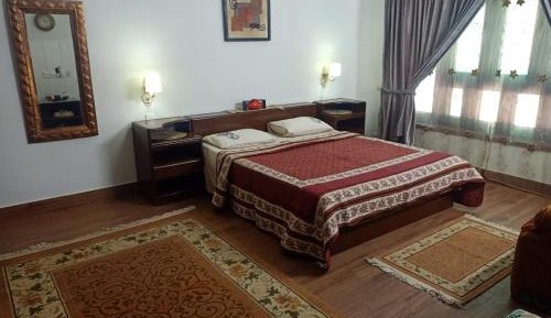 Double Room with Private Bathroom