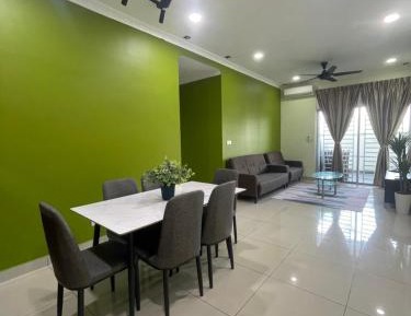 Three-Bedroom Apartment with Balcony