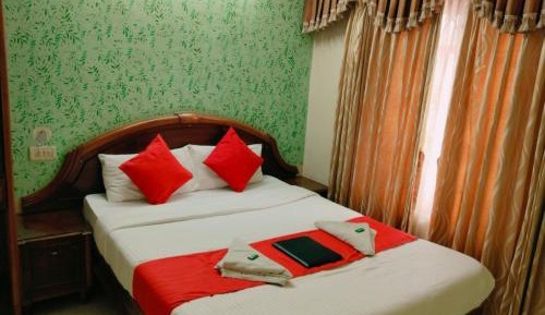Deluxe King Suite
