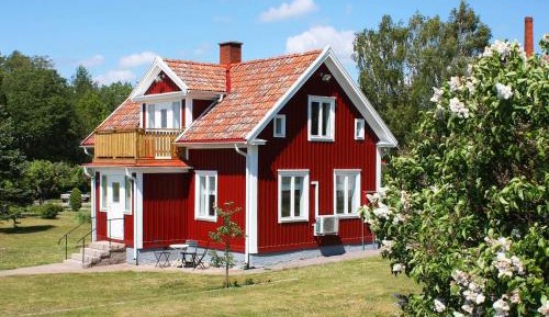 Two-Bedroom Holiday Home