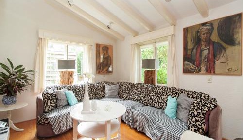 Three-Bedroom Holiday Home 