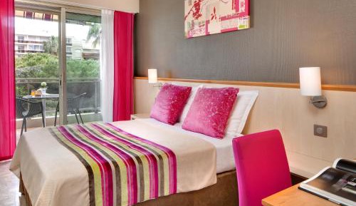 Classic Room with Terrace