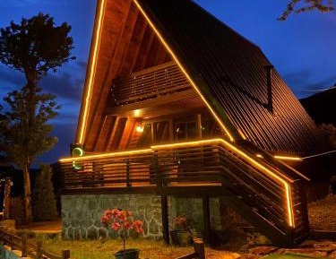 Deluxe Bungalow
