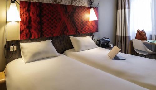 Standard Twin Room with Shower