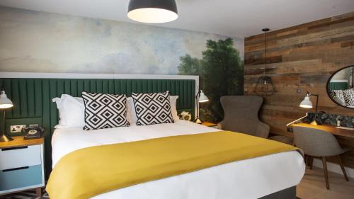 Premium King Room