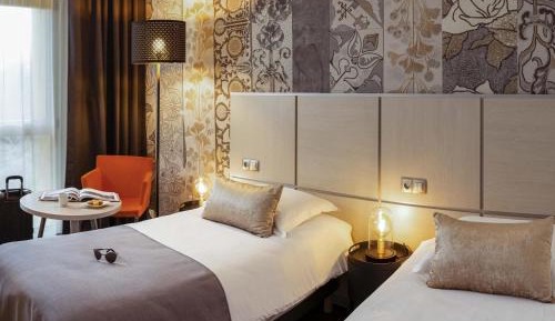 Standard Twin Room