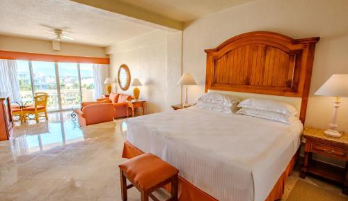 Junior Suite Deluxe with Ocean View