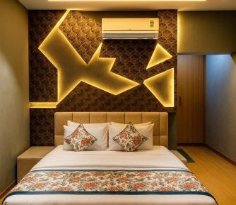 Deluxe Double Room (2 Adults + 1 Child)