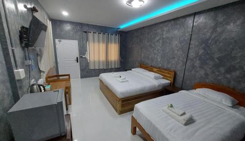 Family Room with Private Bathroom
