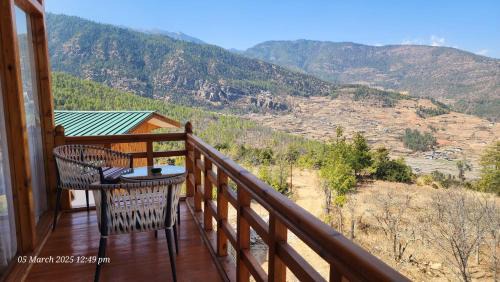King Room with Mountain View