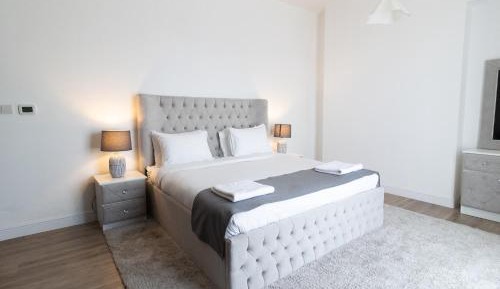Two-Bedroom Apartment with Balcony