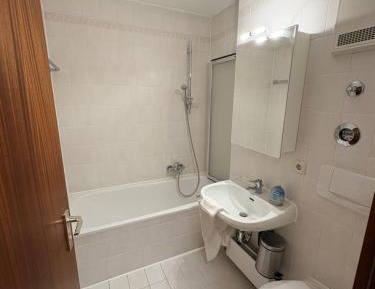 Small Single Room