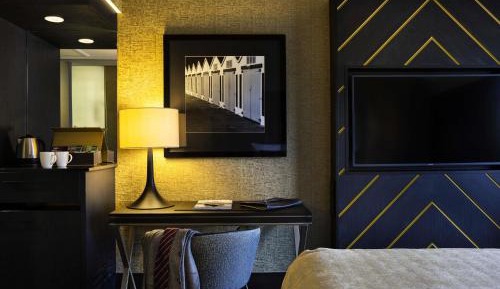 Superior King Room