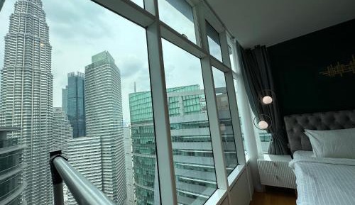 Apartment with City View