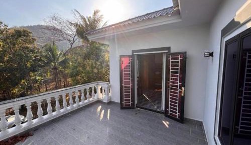 King Room with Pool View