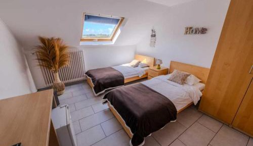 Double Room with Private Bathroom