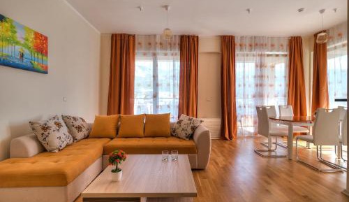 Two-Bedroom Apartment with Terrace and Sea View