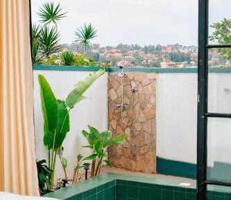 Queen Room with Pool View