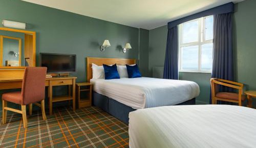 Triple Room with Sea View